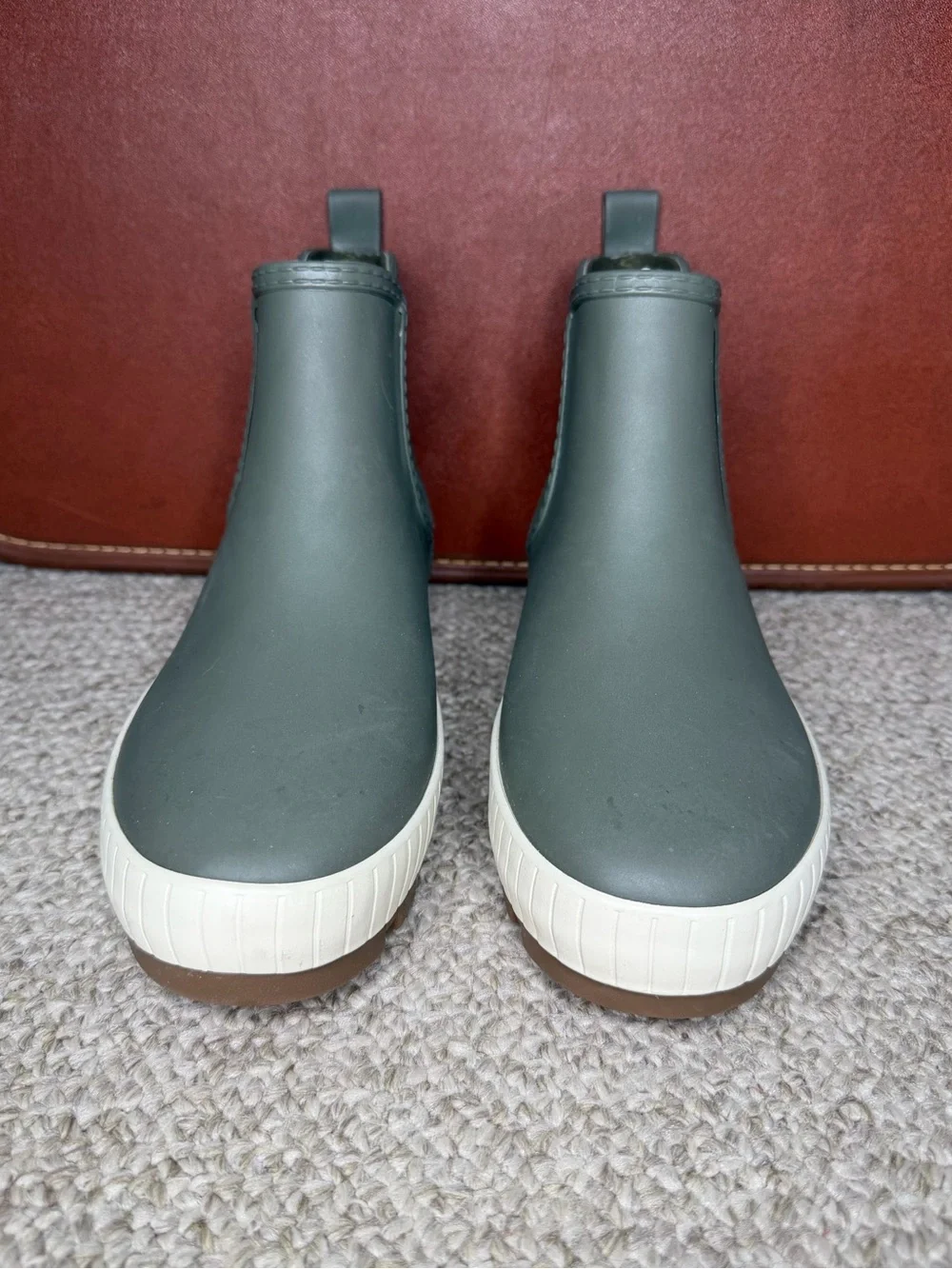 Sperry rubber rain boots